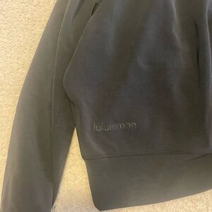 Lululemon softstreme set.